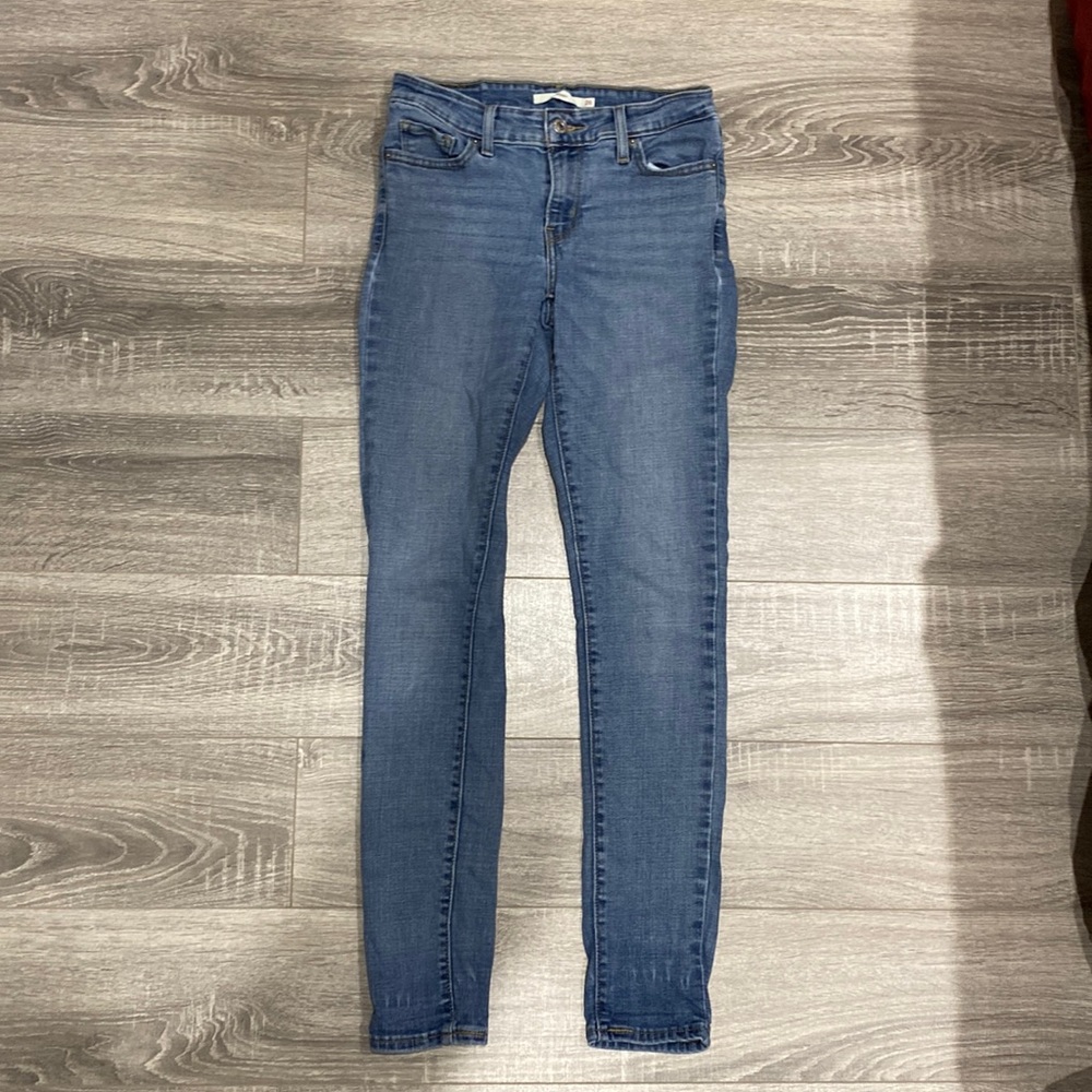 Levi’s 711 skinny size 26